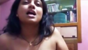 Indian Married Aunty Nude Sex Chat In Webcam