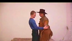 Doting Cowgirl Has Her Hairy Cunt Spooked With A Throbbing Pecker Till Orgasm