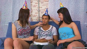 Black Guy Has His Bbc Worshiped By A Couple Of Teens For His Birtday